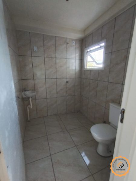 Apartamento com 2 quartos, 1 banheiro e 50m² à venda no bairro Sítio Floresta, Pelotas