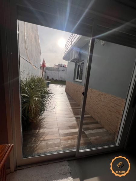 Sobrado com 3 quartos, 3 banheiros e 180m² à venda no bairro Areal, Pelotas