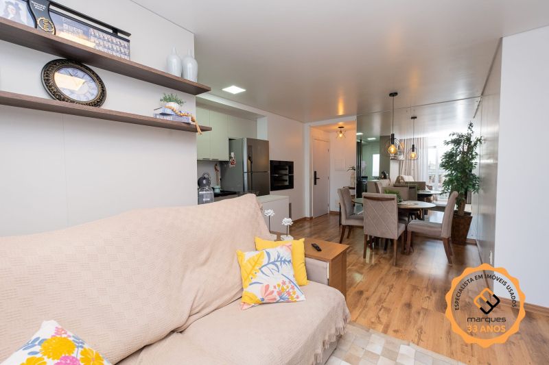 Apartamento com 2 quartos, 1 banheiro e 70m² à venda no bairro Três Vendas, Pelotas
