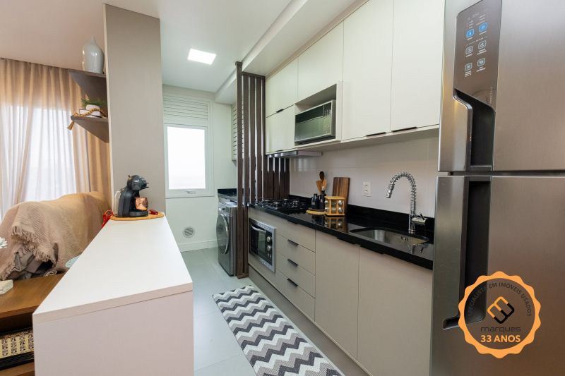 Apartamento com 2 quartos, 1 banheiro e 70m² à venda no bairro Três Vendas, Pelotas