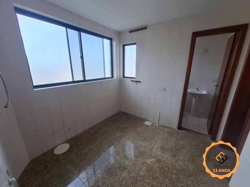 Apartamento com 2 quartos, 1 banheiro e 70m² à venda no bairro Três Vendas, Pelotas