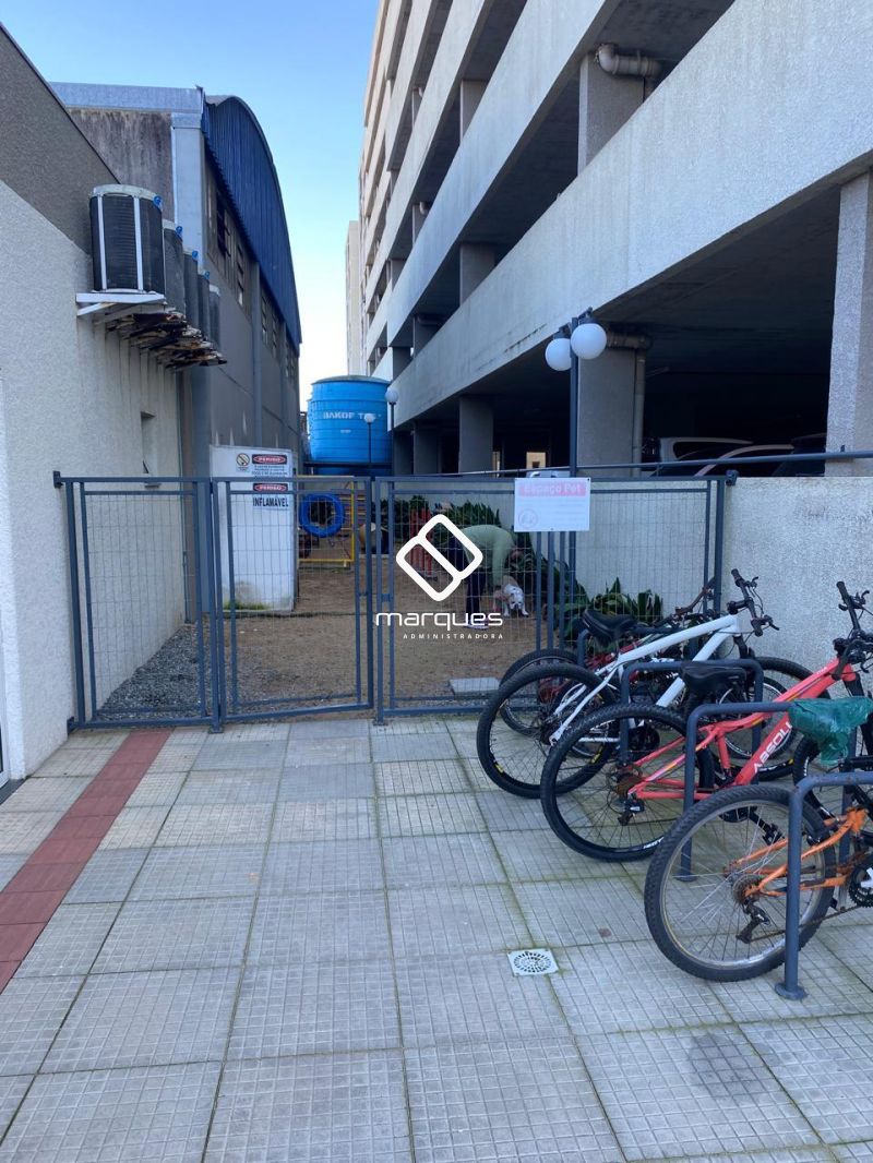 Apartamento com 2 quartos, 1 banheiro e 62m² à venda no bairro Três Vendas, Pelotas