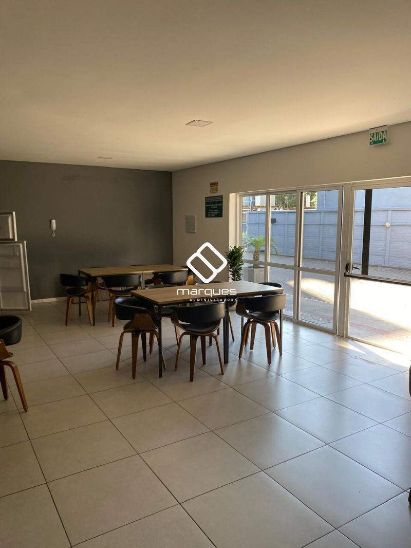 Apartamento com 2 quartos, 1 banheiro e 62m² à venda no bairro Três Vendas, Pelotas
