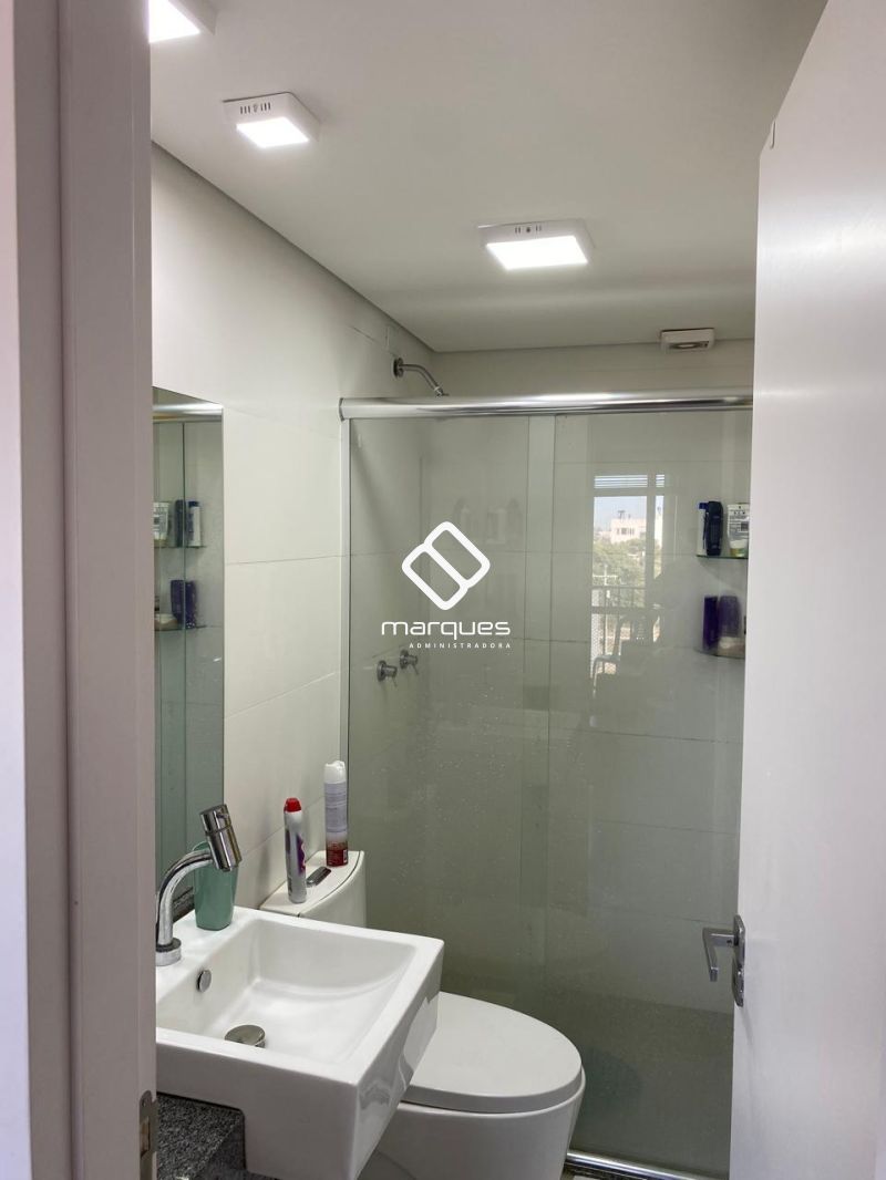 Apartamento com 2 quartos, 1 banheiro e 62m² à venda no bairro Três Vendas, Pelotas