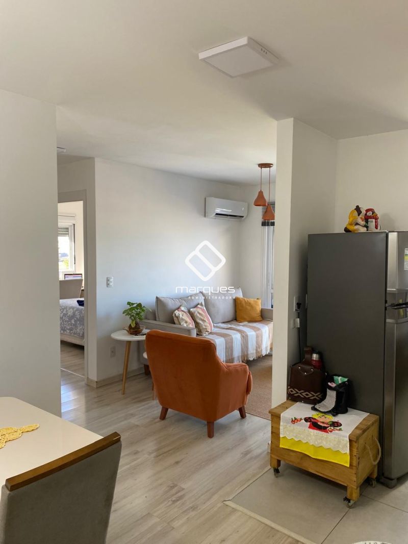 Apartamento com 2 quartos, 1 banheiro e 62m² à venda no bairro Três Vendas, Pelotas