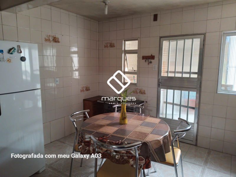 Apartamento com 3 quartos, 1 banheiro e 43m² à venda no bairro Três Vendas, Pelotas