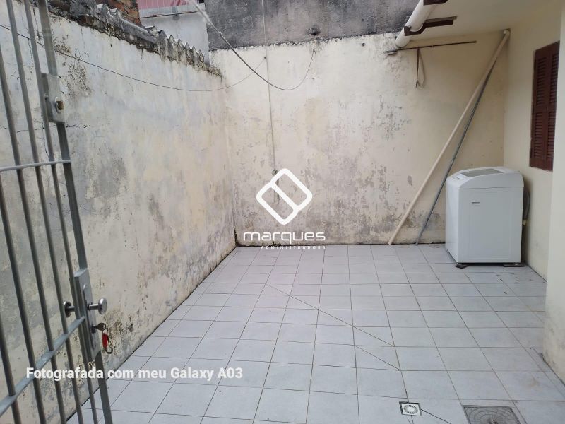 Apartamento com 3 quartos, 1 banheiro e 43m² à venda no bairro Três Vendas, Pelotas