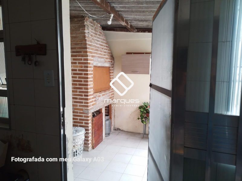 Apartamento com 3 quartos, 1 banheiro e 43m² à venda no bairro Três Vendas, Pelotas