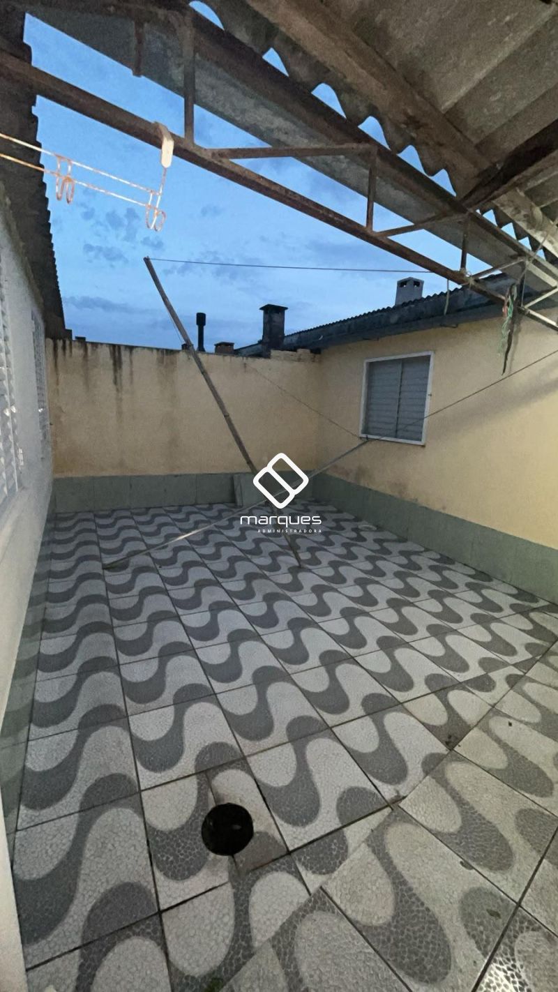 Casa com 2 quartos, 1 banheiro e 68m² à venda no bairro Fragata, Pelotas