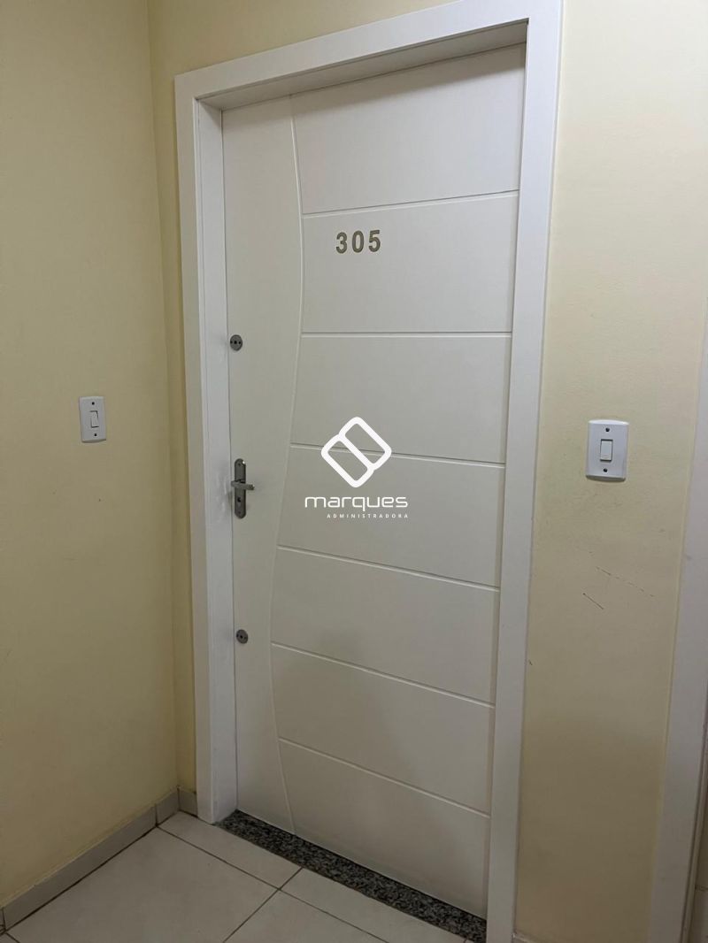 Apartamento com 1 quarto, 1 banheiro e 46m² à venda no bairro Centro, Pelotas