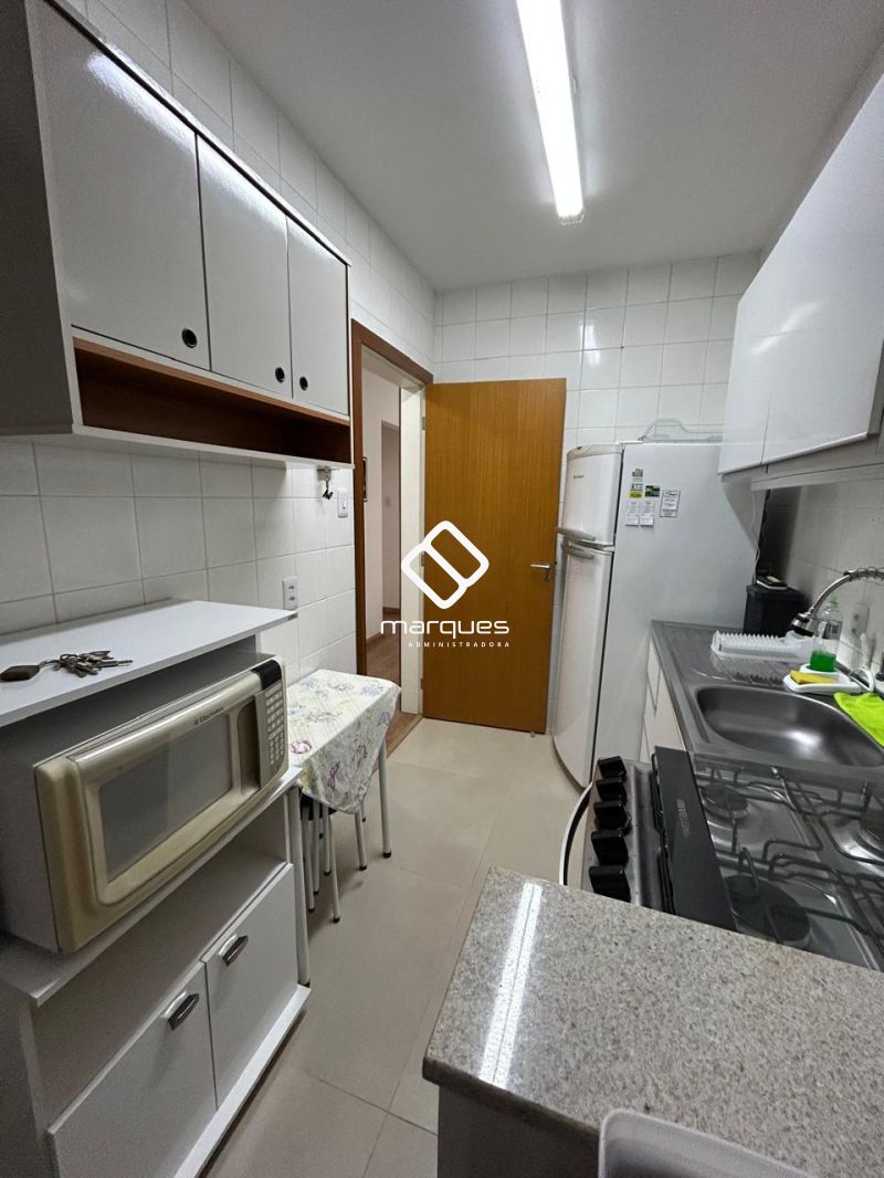 Apartamento com 2 quartos, 1 banheiro e 72m² à venda no bairro Centro, Pelotas