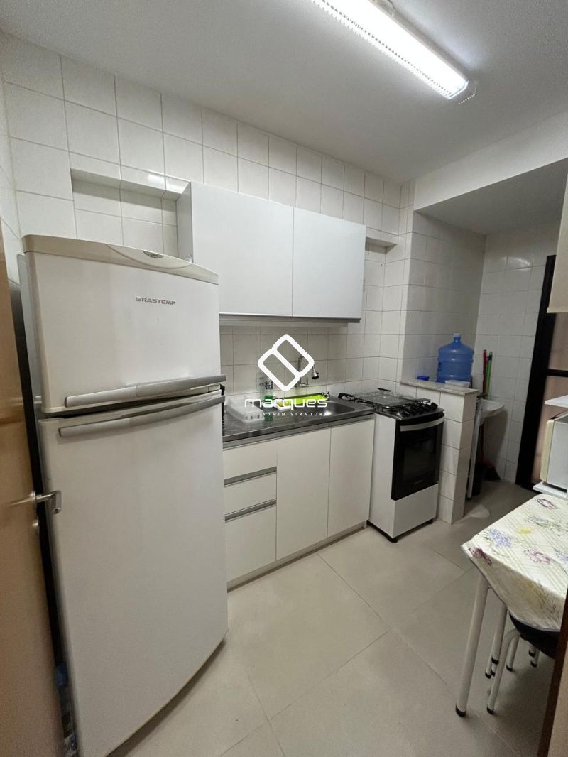 Apartamento com 2 quartos, 1 banheiro e 72m² à venda no bairro Centro, Pelotas