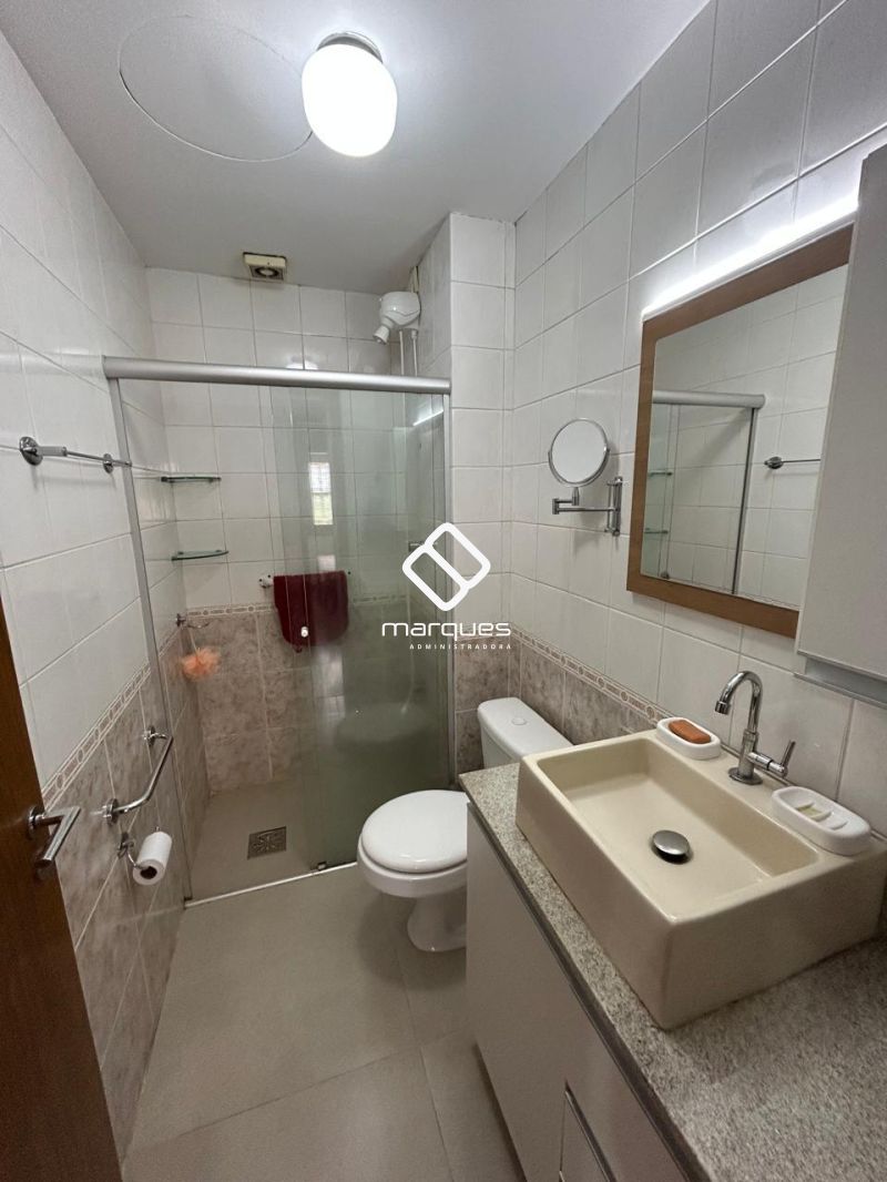 Apartamento com 2 quartos, 1 banheiro e 72m² à venda no bairro Centro, Pelotas
