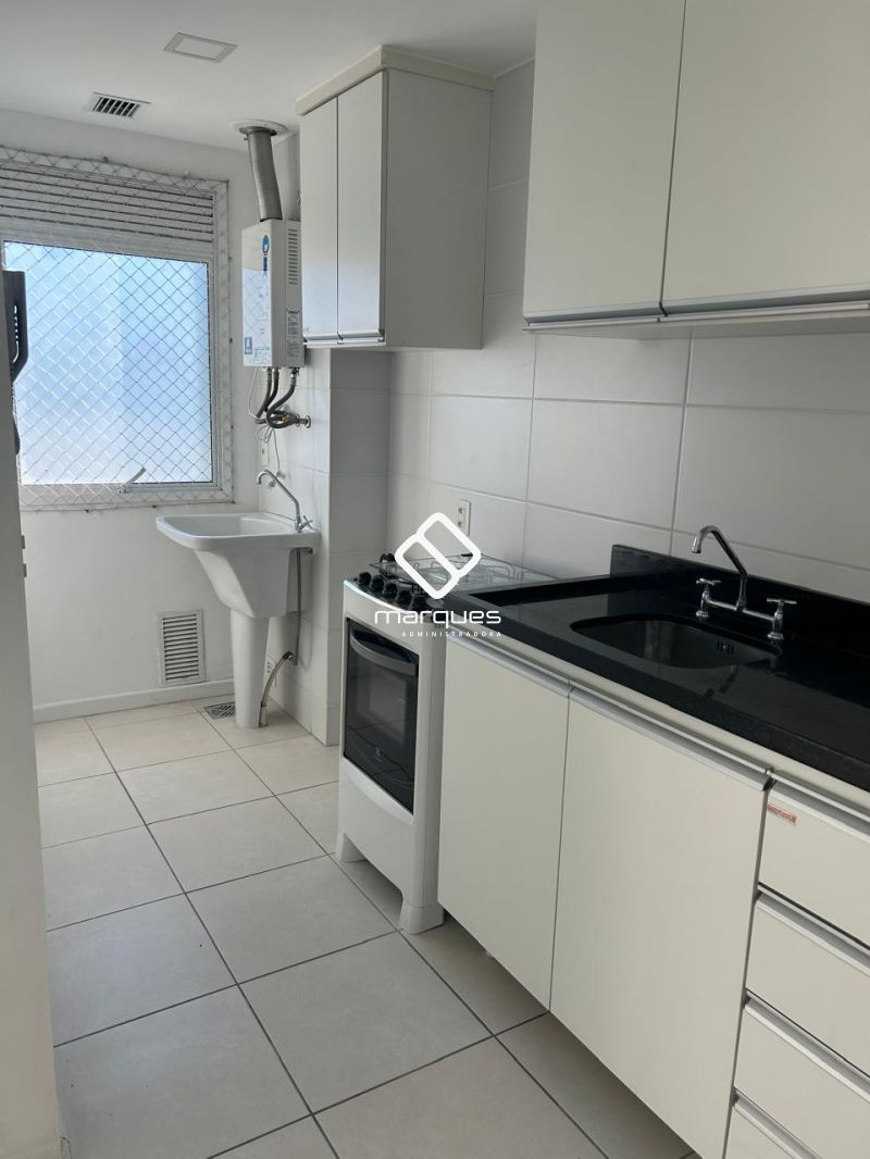 Apartamento com 2 quartos, 1 banheiro e 73m² à venda no bairro Areal, Pelotas