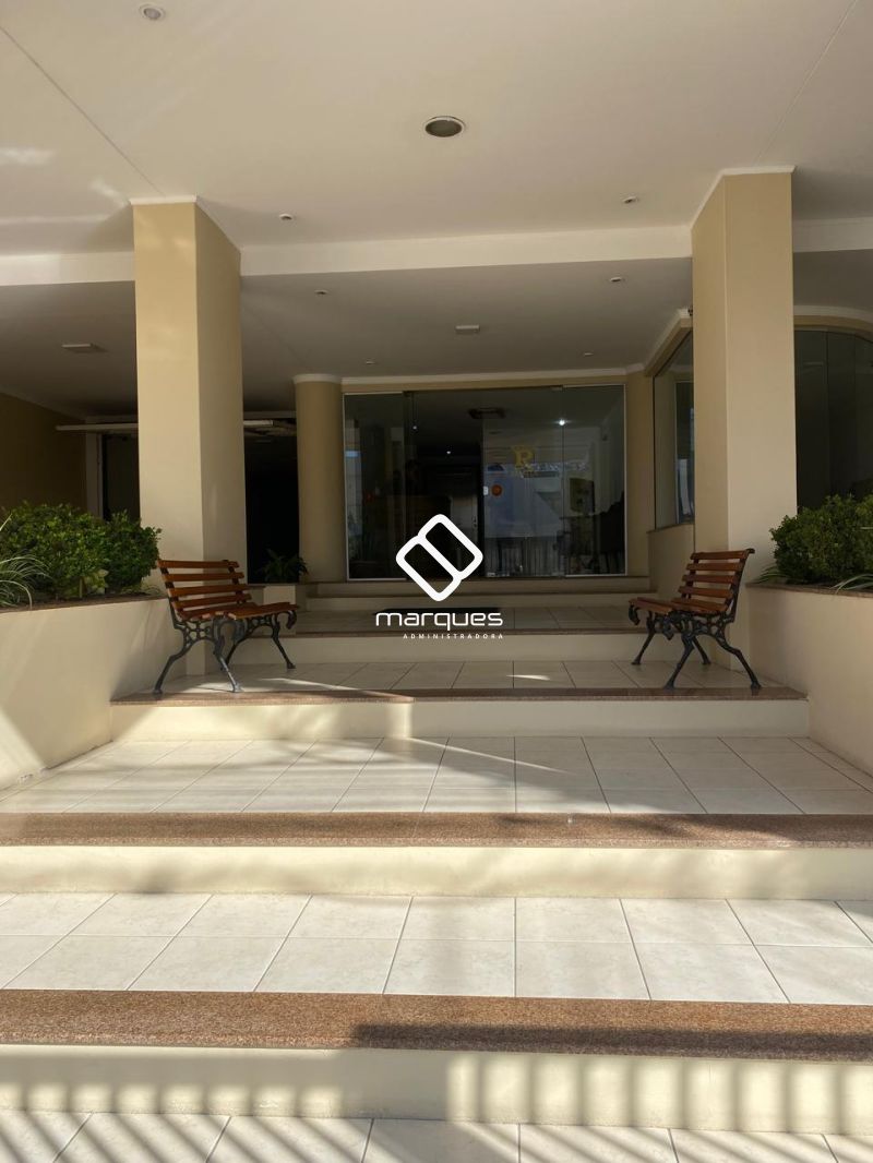 Apartamento com 3 quartos, 2 banheiros e 122m² à venda no bairro Centro, Pelotas