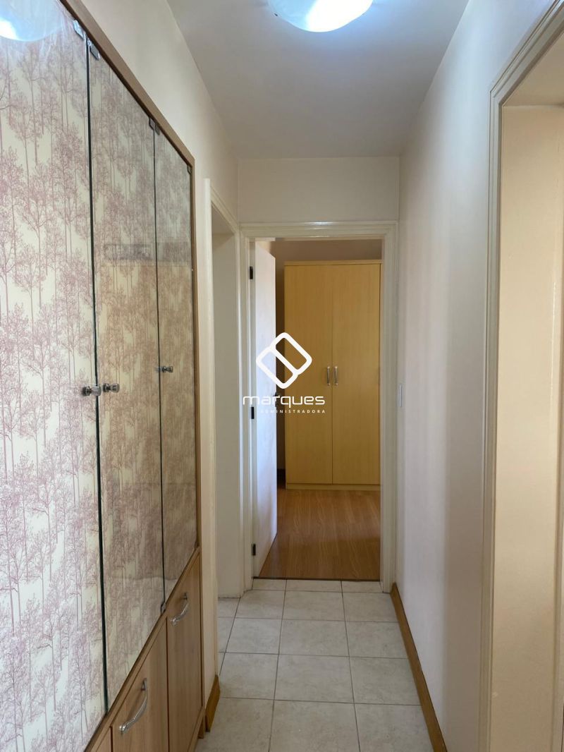 Apartamento com 3 quartos, 2 banheiros e 122m² à venda no bairro Centro, Pelotas