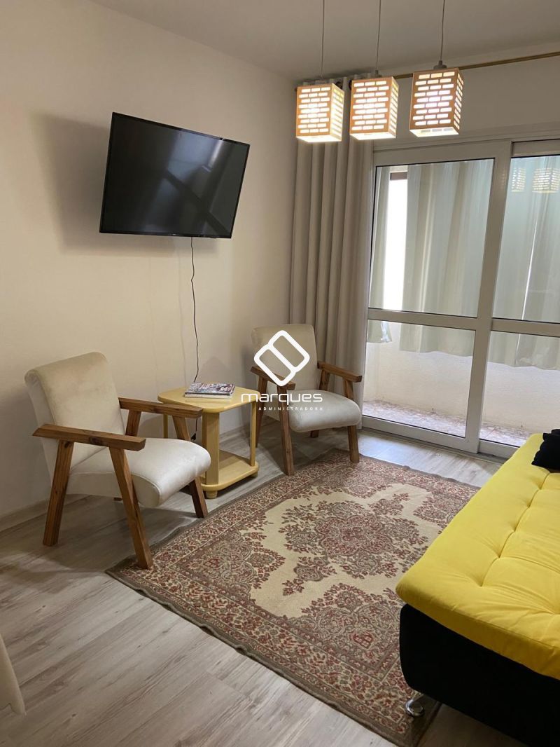 Apartamento com 2 quartos, 2 banheiros e 95m² à venda no bairro Centro, Pelotas