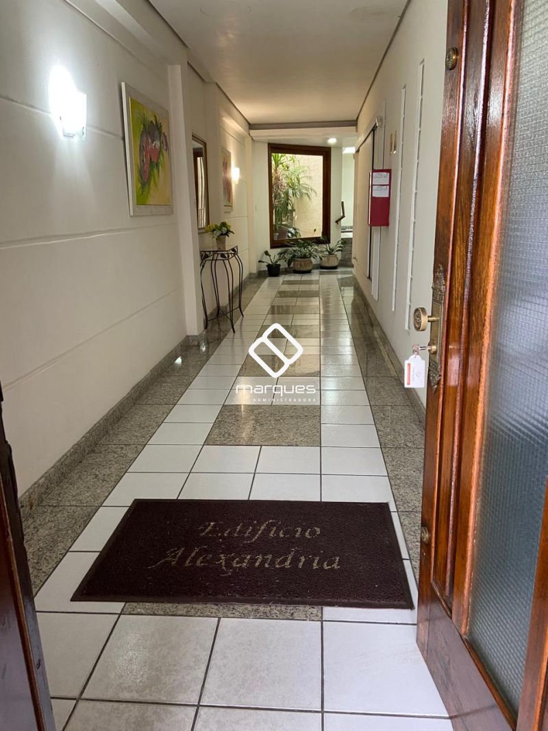 Apartamento com 2 quartos, 2 banheiros e 95m² à venda no bairro Centro, Pelotas