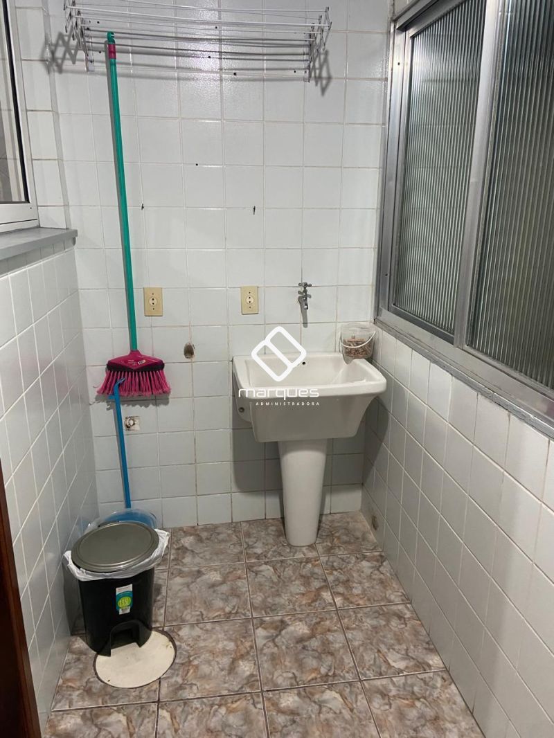 Apartamento com 2 quartos, 2 banheiros e 95m² à venda no bairro Centro, Pelotas