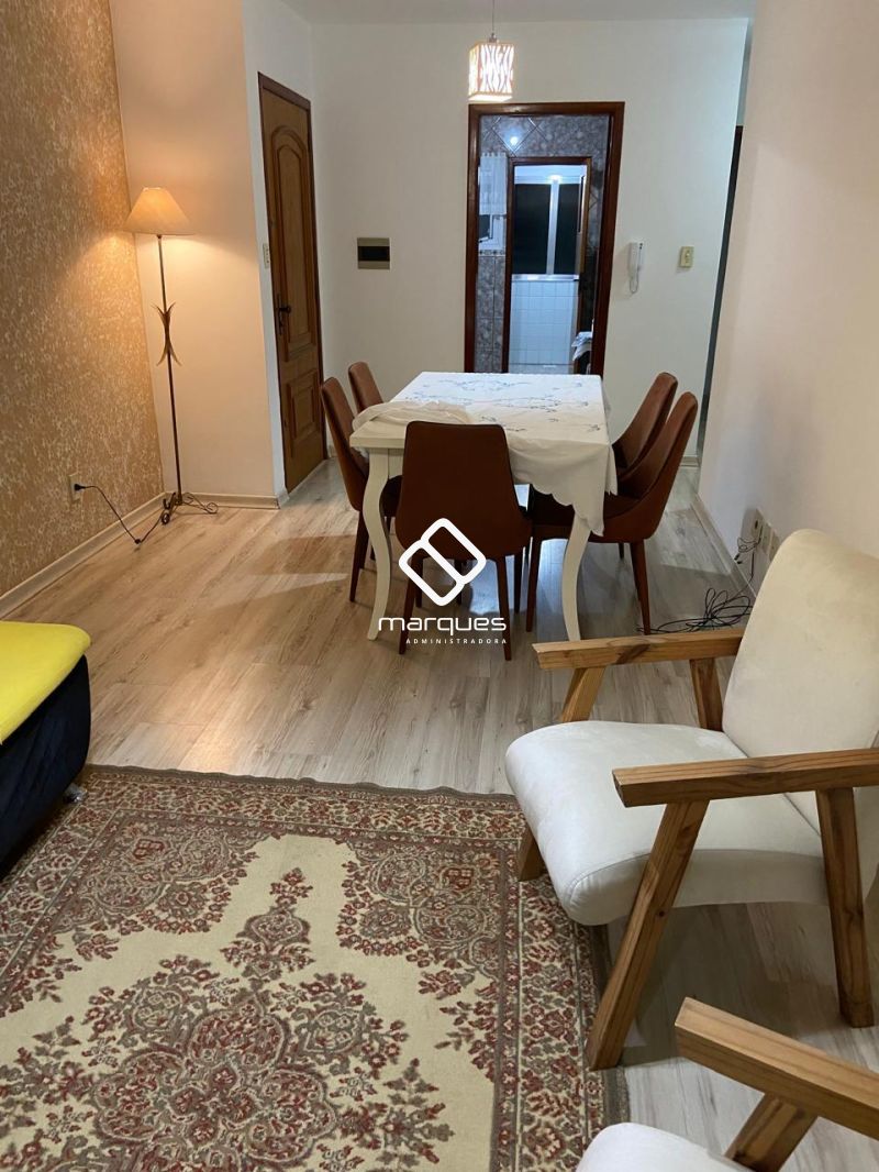 Apartamento com 2 quartos, 2 banheiros e 95m² à venda no bairro Centro, Pelotas