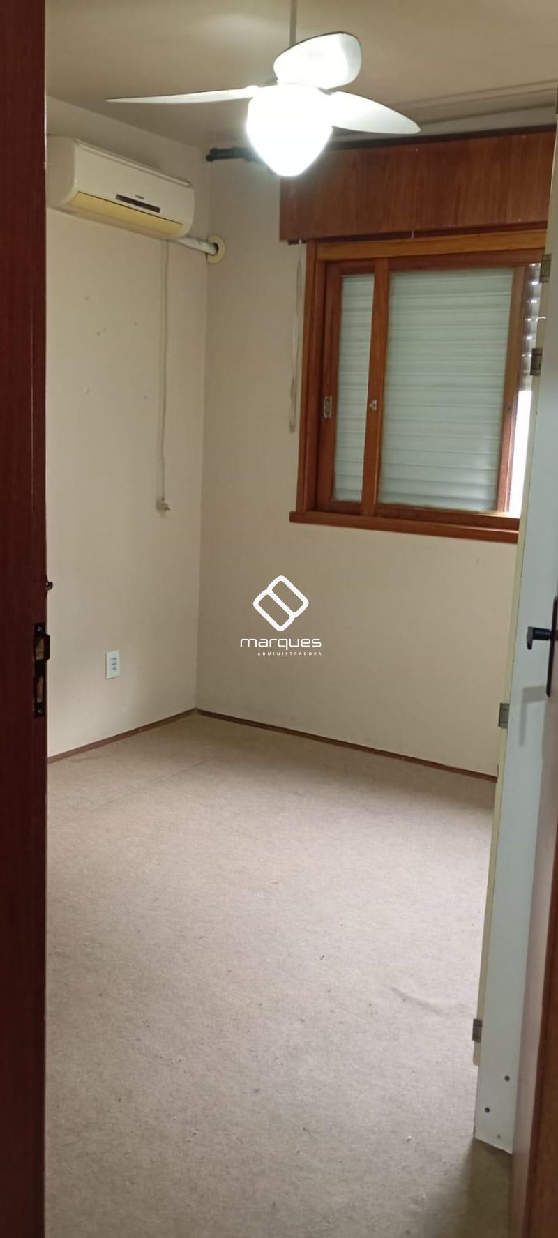 Apartamento com 2 quartos, 1 banheiro e 72m² à venda no bairro Centro, Pelotas