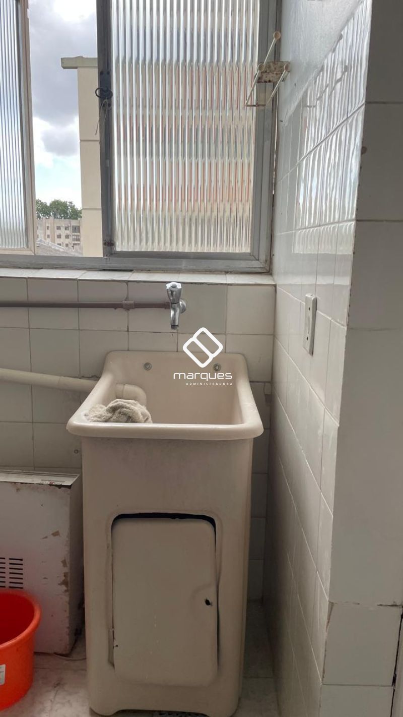 Apartamento com 3 quartos, 1 banheiro e 80m² à venda no bairro Areal, Pelotas