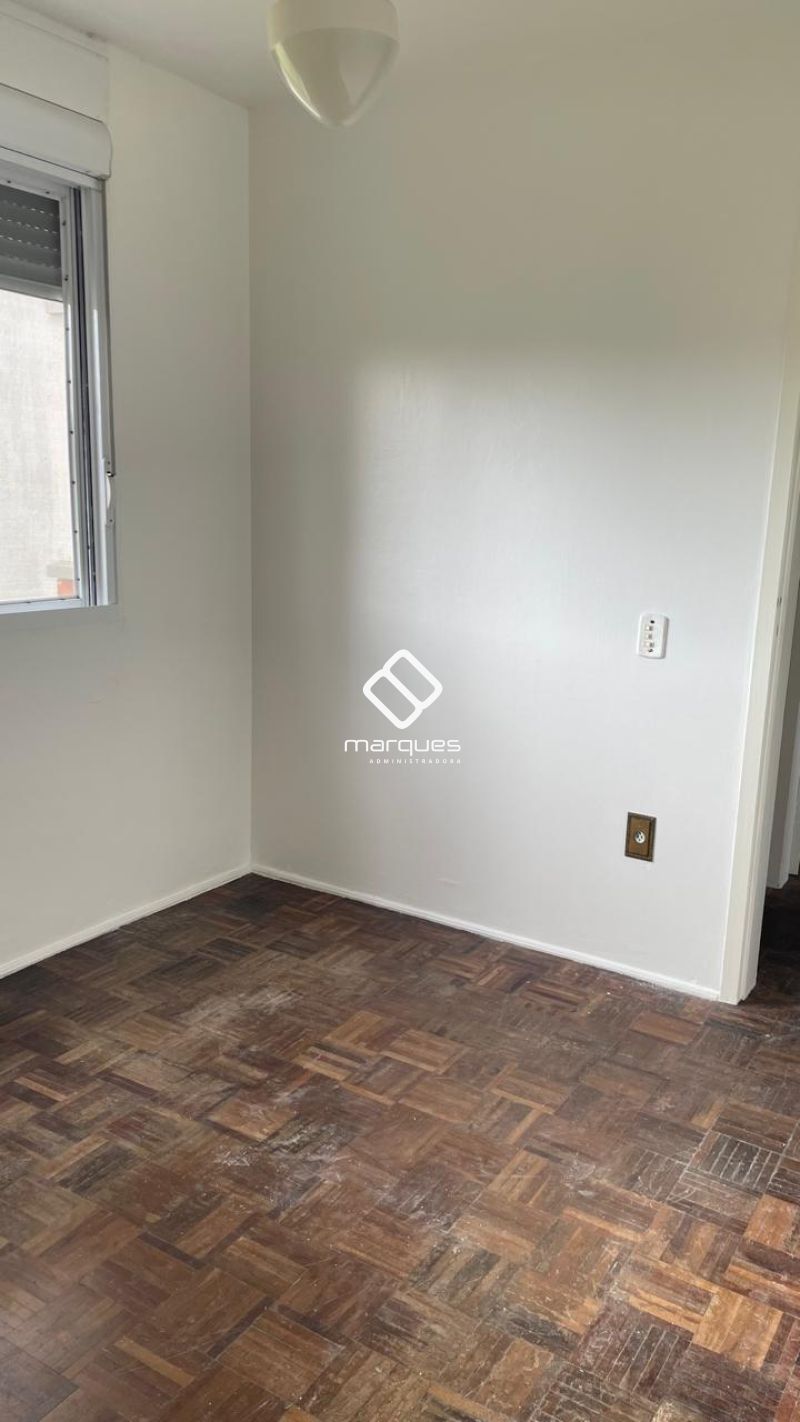 Apartamento com 3 quartos, 1 banheiro e 80m² à venda no bairro Areal, Pelotas
