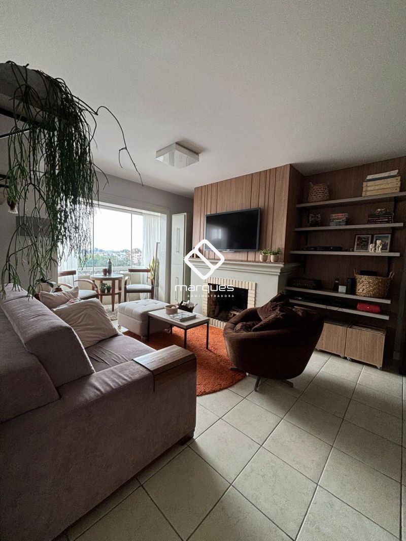 Apartamento com 3 quartos, 2 banheiros e 118m² à venda no bairro Centro, Pelotas