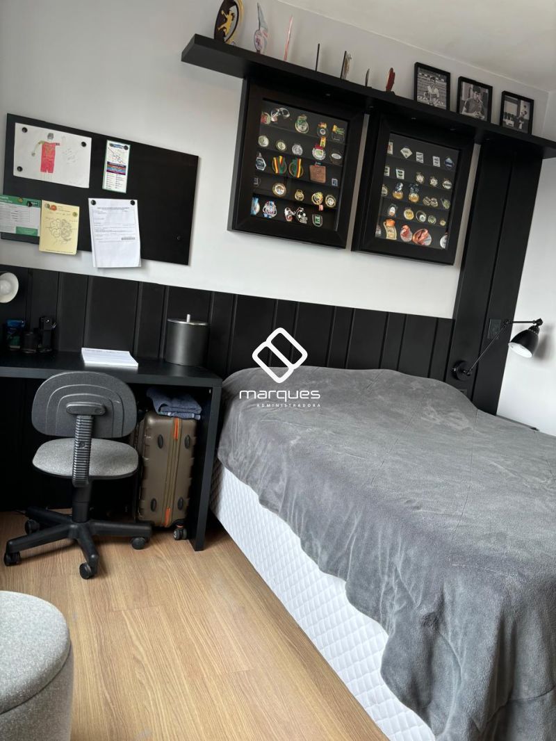 Apartamento com 3 quartos, 2 banheiros e 118m² à venda no bairro Centro, Pelotas