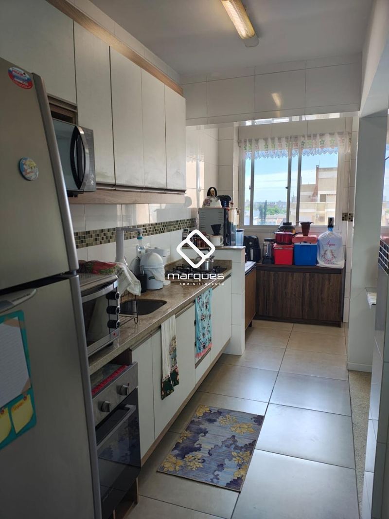 Apartamento com 3 quartos, 3 banheiros e 111m² à venda no bairro Centro, Pelotas
