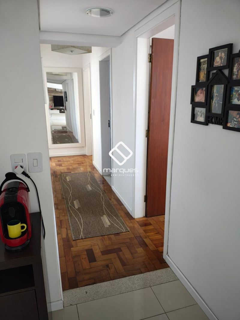 Apartamento com 3 quartos, 3 banheiros e 111m² à venda no bairro Centro, Pelotas