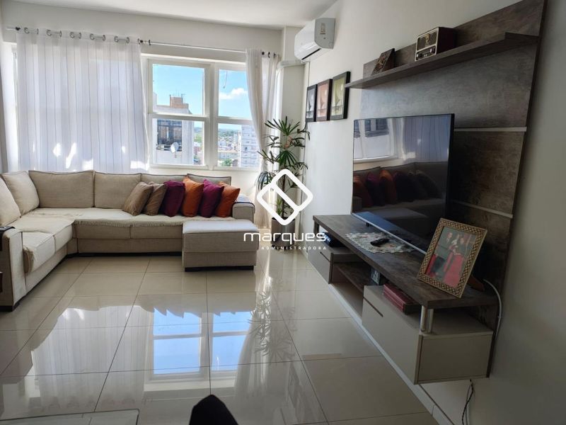 Apartamento com 3 quartos, 3 banheiros e 111m² à venda no bairro Centro, Pelotas