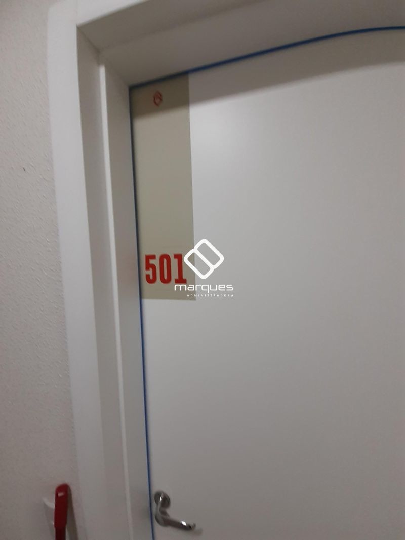 Apartamento com 2 quartos, 1 banheiro e 49m² à venda no bairro Três Vendas, Pelotas
