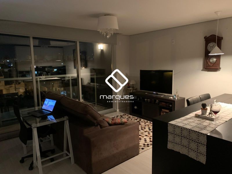 Apartamento com 1 quarto, 1 banheiro e 64m² à venda no bairro Centro, Pelotas
