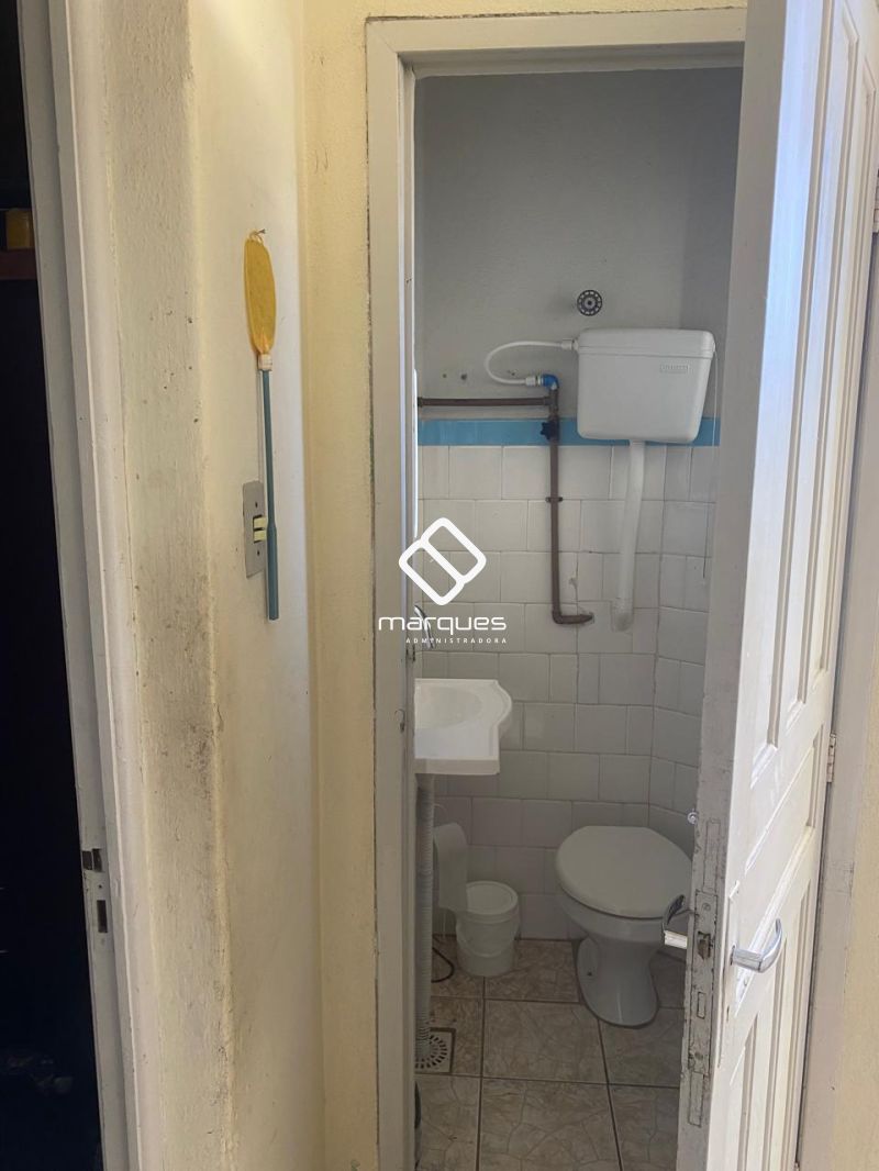 Apartamento com 2 quartos, 2 banheiros e 106m² à venda no bairro Centro, Pelotas