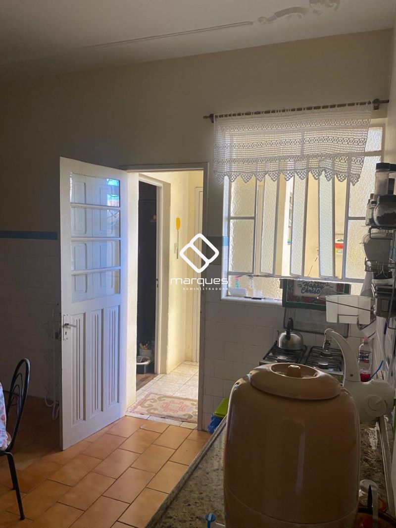 Apartamento com 2 quartos, 2 banheiros e 106m² à venda no bairro Centro, Pelotas