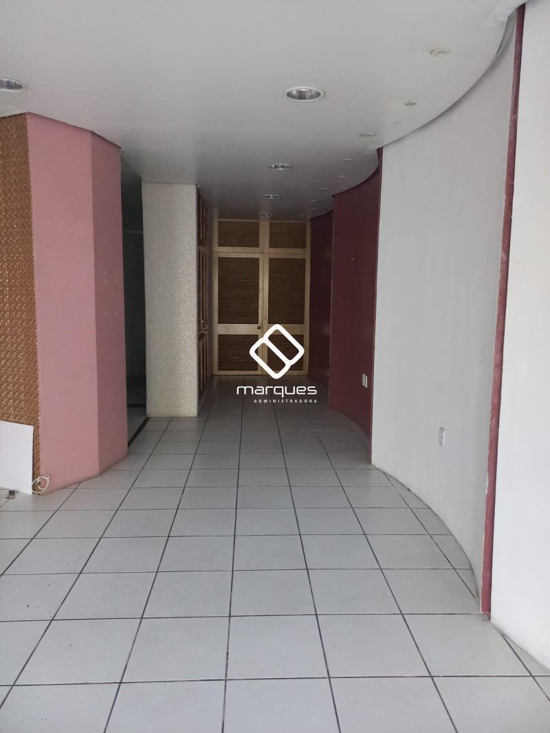 Loja com 1 banheiro e 95m² à venda no bairro Centro, Pelotas