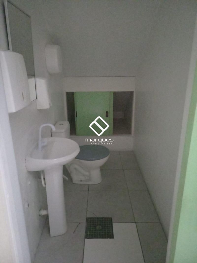 Loja com 1 banheiro e 95m² à venda no bairro Centro, Pelotas