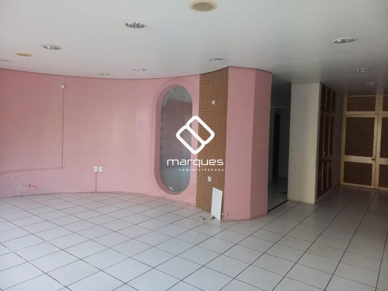 Loja com 1 banheiro e 95m² à venda no bairro Centro, Pelotas