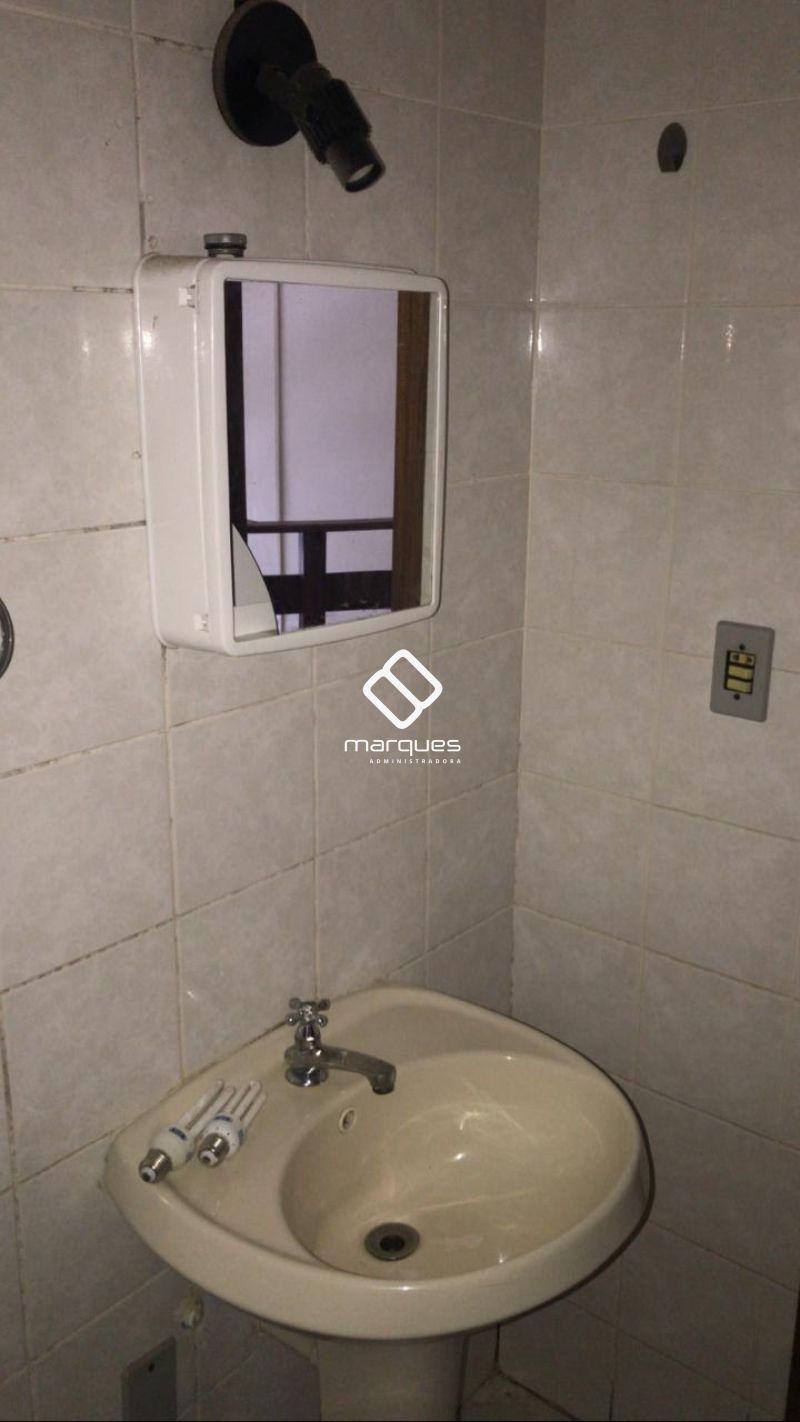 Apartamento com 1 quarto, 1 banheiro e 60m² à venda no bairro Centro, Pelotas