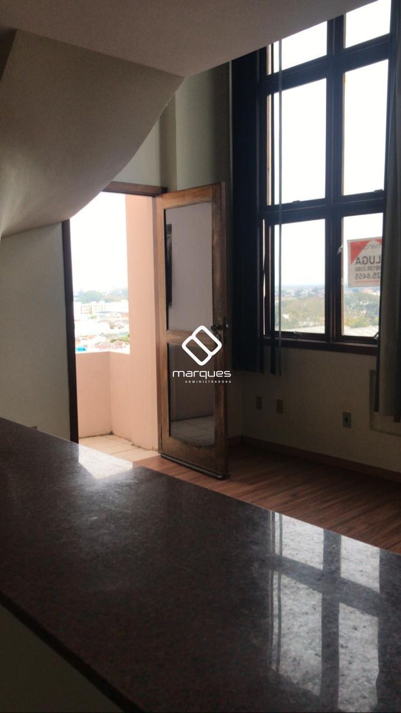 Apartamento com 1 quarto, 1 banheiro e 60m² à venda no bairro Centro, Pelotas