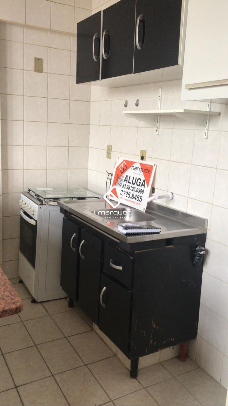 Apartamento com 1 quarto, 1 banheiro e 60m² à venda no bairro Centro, Pelotas
