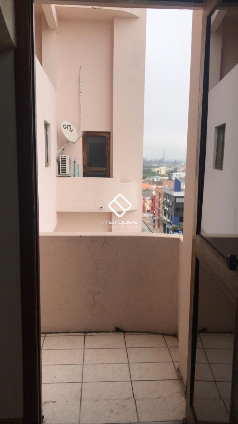 Apartamento com 1 quarto, 1 banheiro e 60m² à venda no bairro Centro, Pelotas