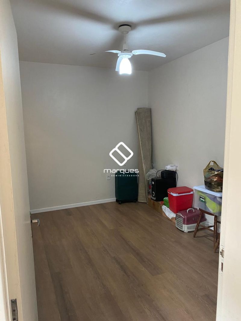 Casa com 3 quartos, 3 banheiros e 228m² à venda no bairro Três Vendas, Pelotas