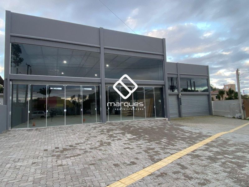Prédio Comercial com 321m² à venda no bairro Laranjal, Pelotas