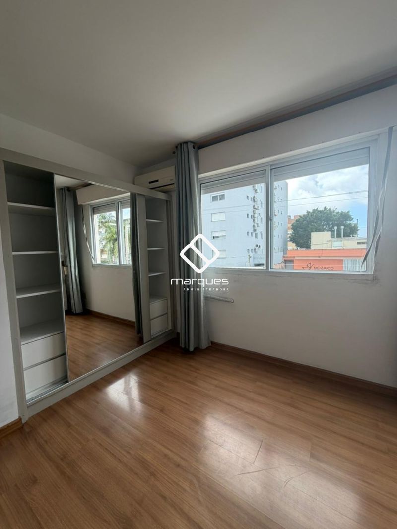 Apartamento com 3 quartos, 2 banheiros e 80m² à venda no bairro Centro, Pelotas