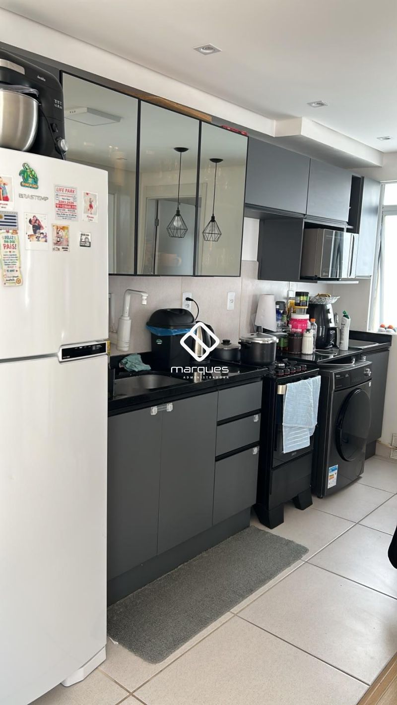 Apartamento com 2 quartos, 1 banheiro e 53m² à venda no bairro Centro, Pelotas