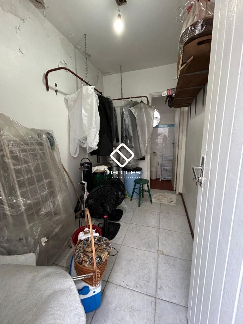 Casa com 3 quartos, 3 banheiros e 200m² à venda no bairro Centro, Pelotas