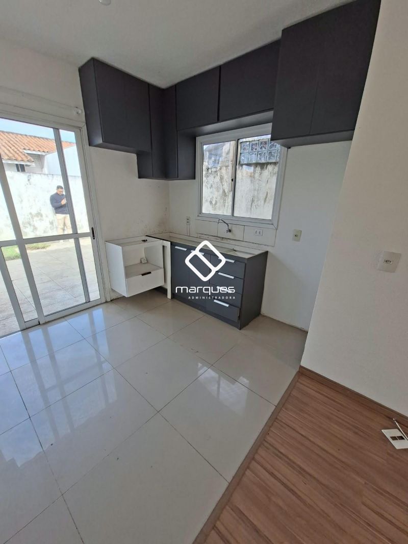 Casa com 2 quartos, 1 banheiro e 44m² à venda no bairro Três Vendas, Pelotas