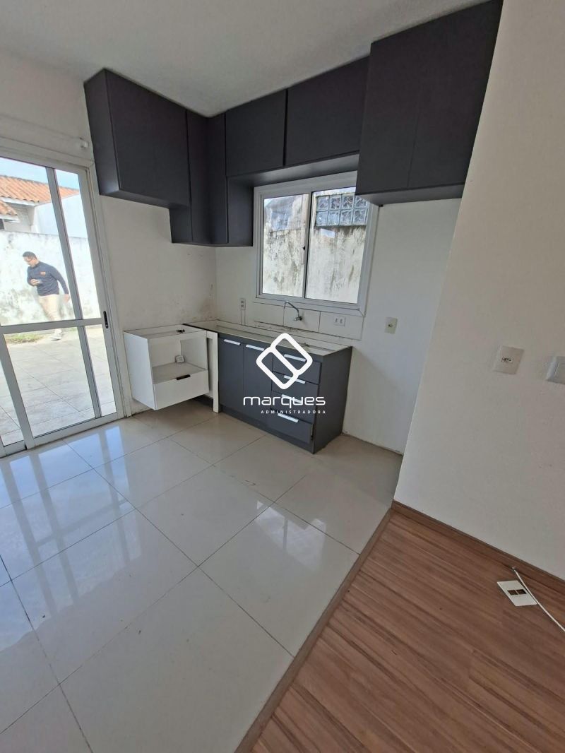 Casa com 2 quartos, 1 banheiro e 44m² à venda no bairro Três Vendas, Pelotas